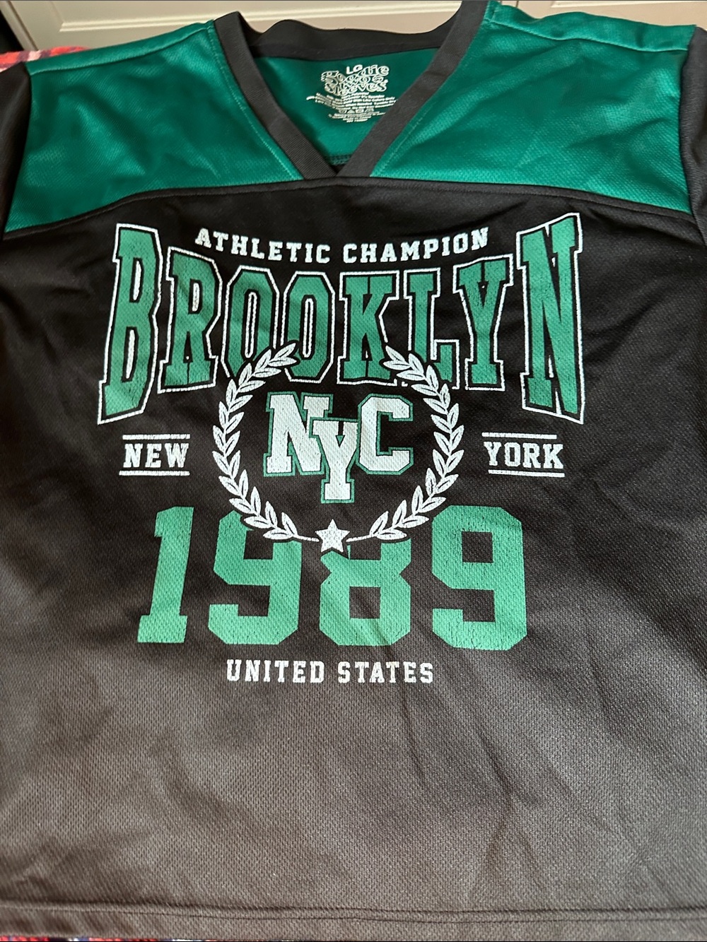 Brooklyn NYC 1989 Athletic Short Sleeve Tee - Black/Green